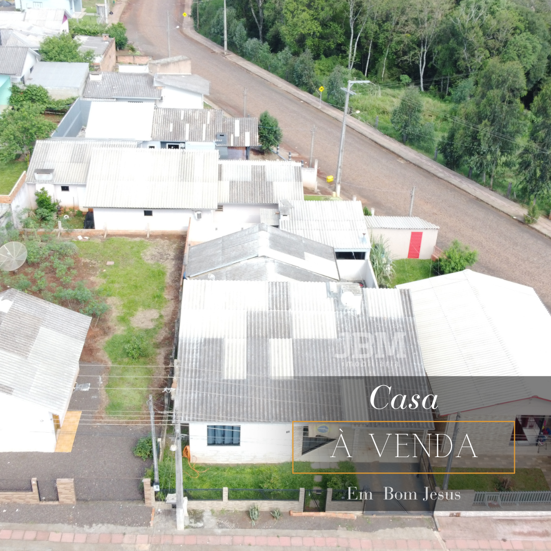 Casa com Piscina no Centro de Bom Jesus
