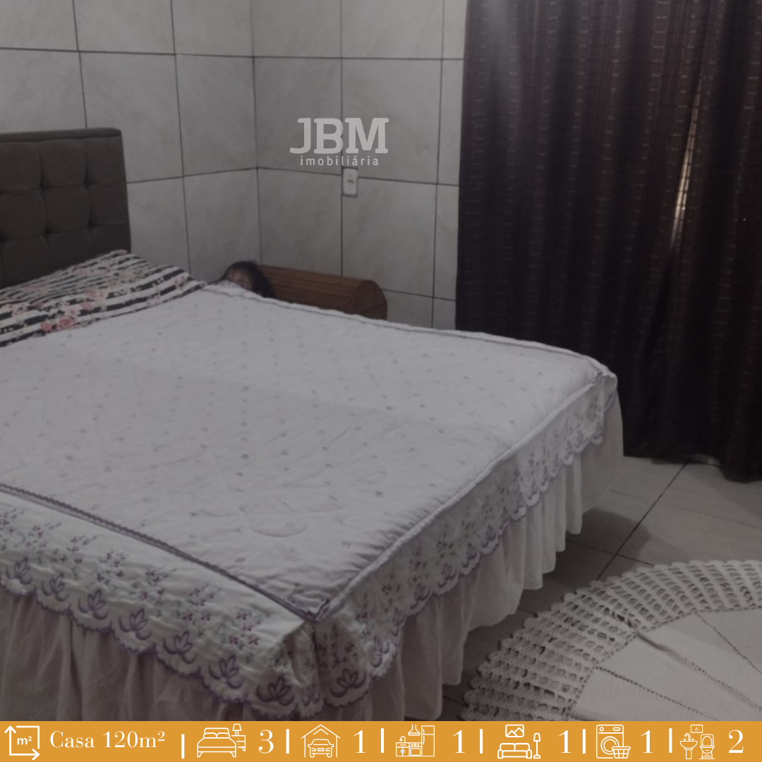 Casa com Piscina no Centro de Bom Jesus