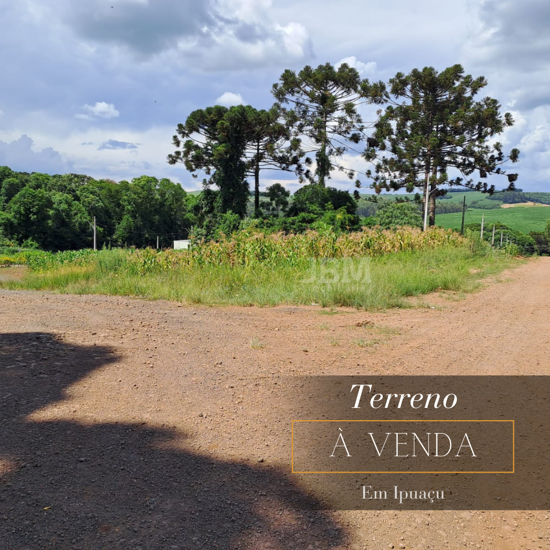 Terreno de Esquina em Ipuaçú