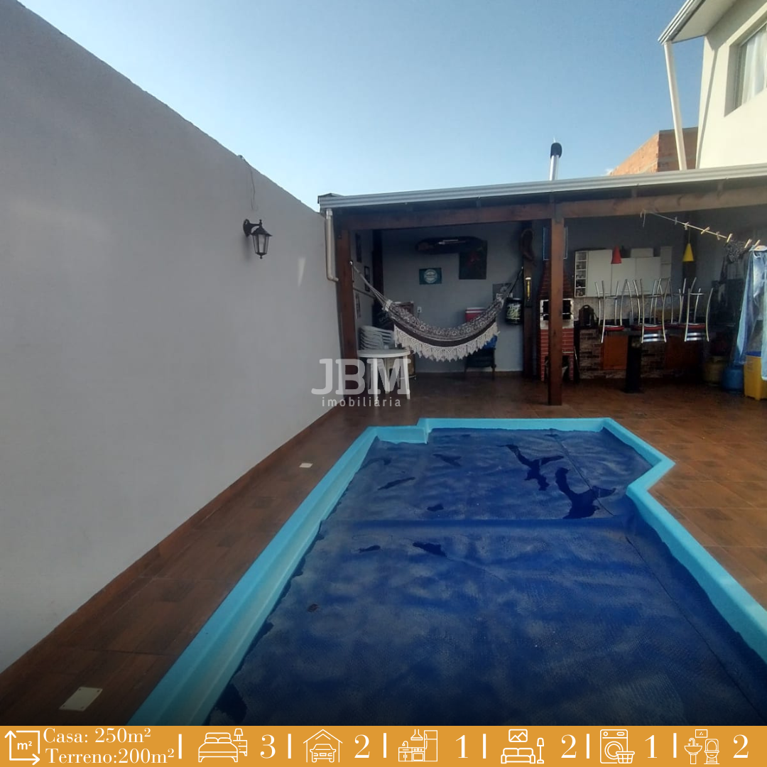 Casa com dois pisos Casa no loteamento Darma Ville