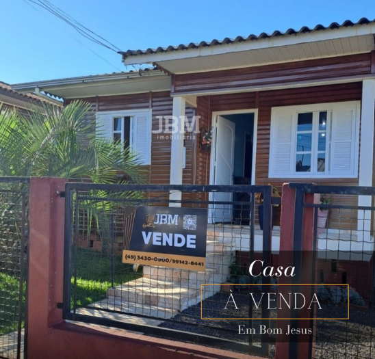 Casa Mista no Centro de Bom Jesus