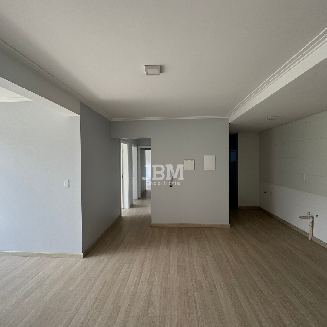 Apartamento Residencial Satélite no Jardim Tarumã