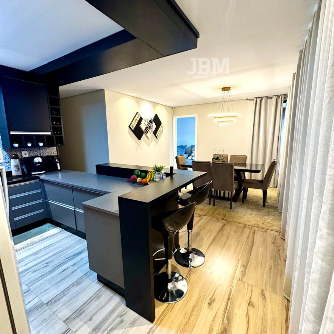 Casa com Piscina no Bairro Nossa Senhora de Lourdes