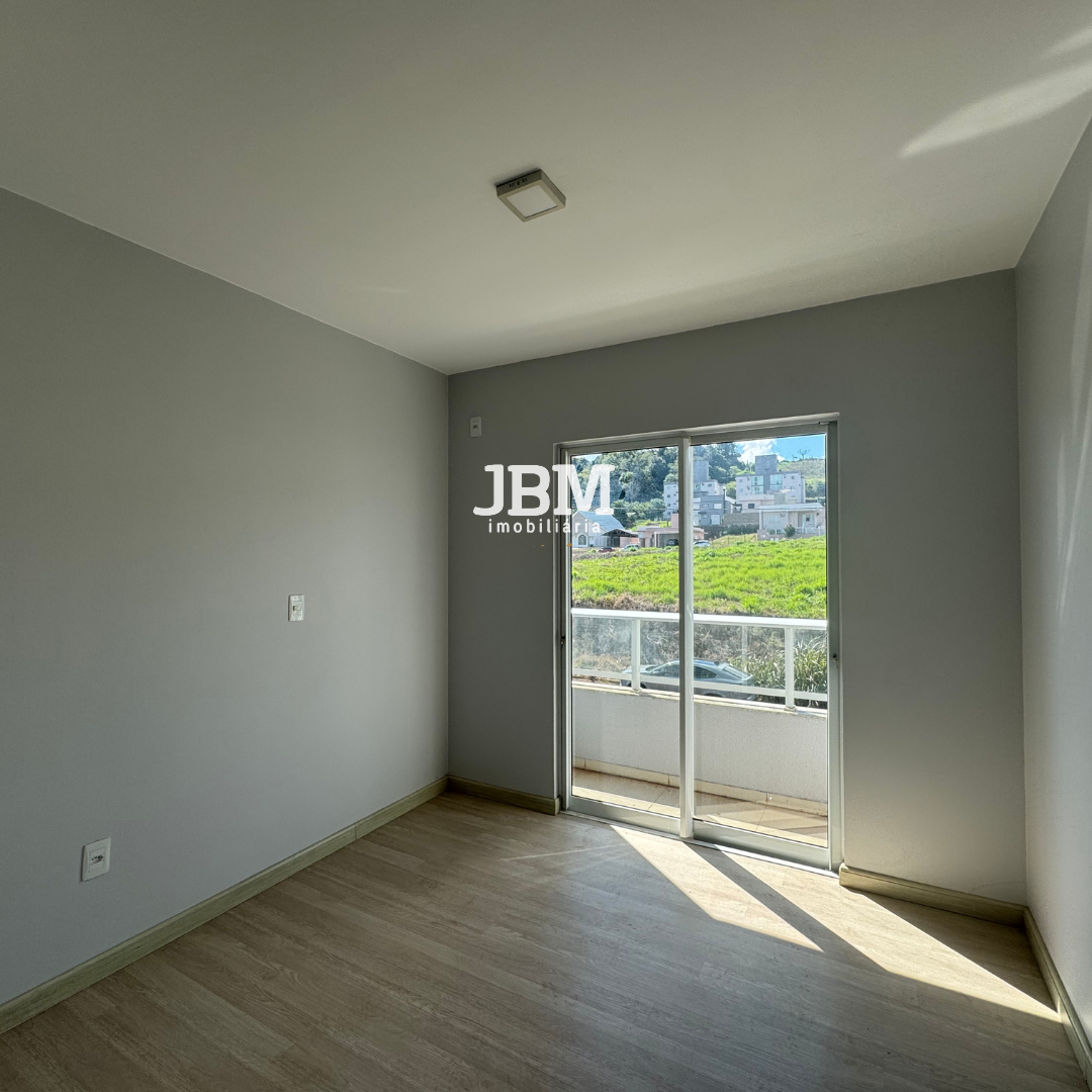 Apartamento Residencial Satélite no Jardim Tarumã