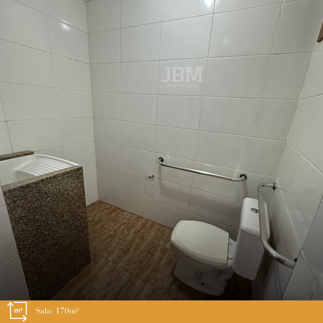 Sala Comercial Para Locação no Bairro La Salle