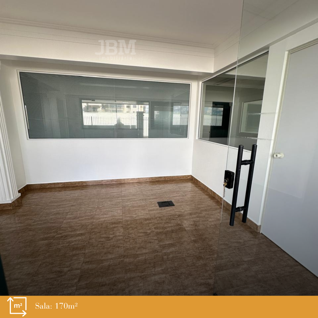 Sala Comercial Para Locação no Bairro La Salle