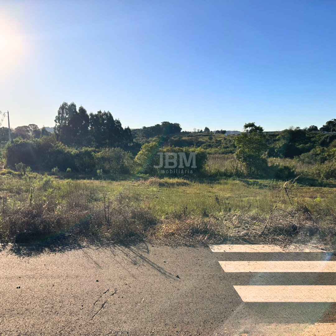 Terreno de Esquina no Loteamento Água Verde