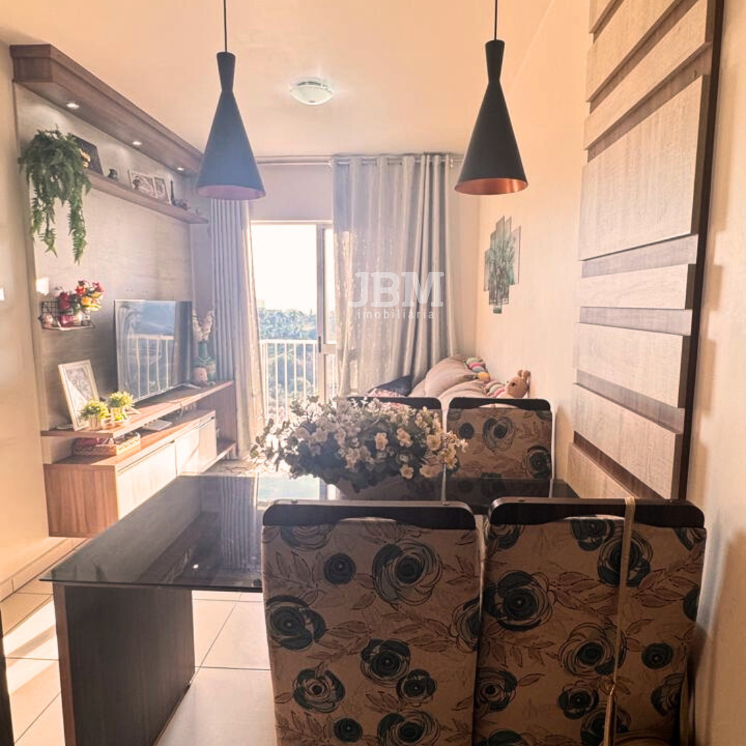 Apartamento Semi Mobiliado à Venda