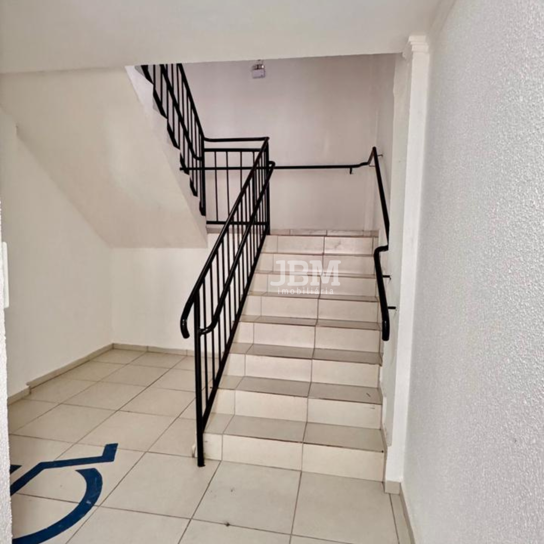 Apartamento no Bairro Tonial