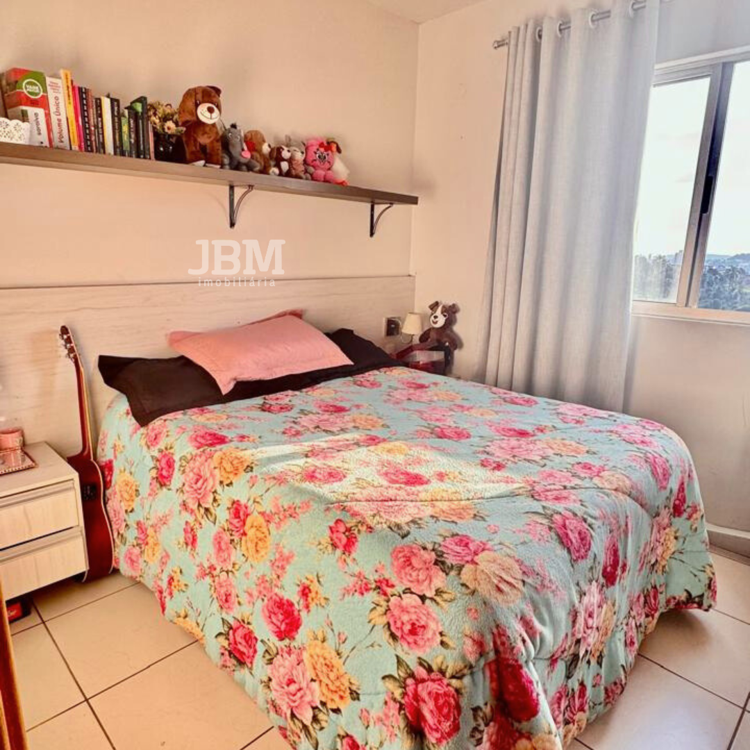 Apartamento Semi Mobiliado à Venda