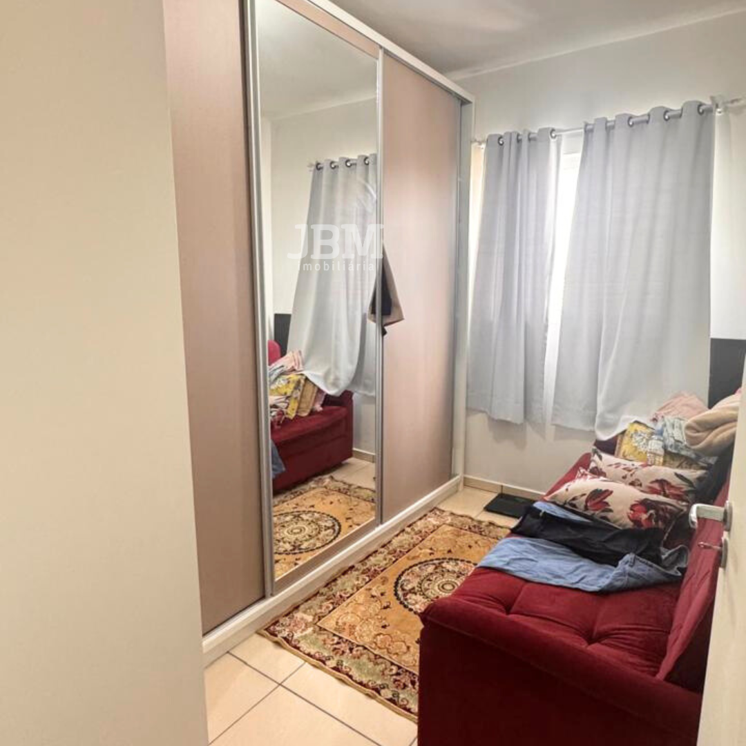 Apartamento no Bairro Tacca