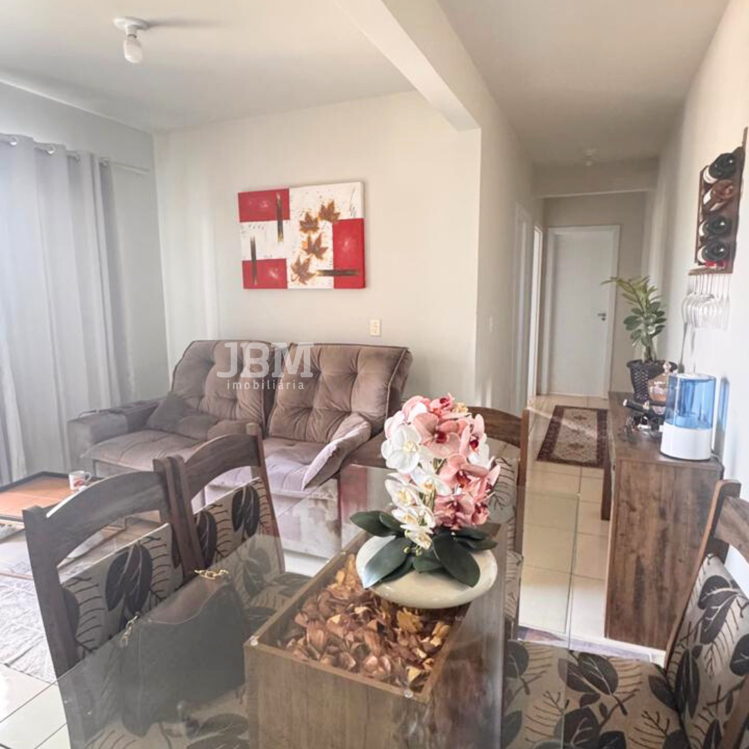 Apartamento no Bairro Tacca