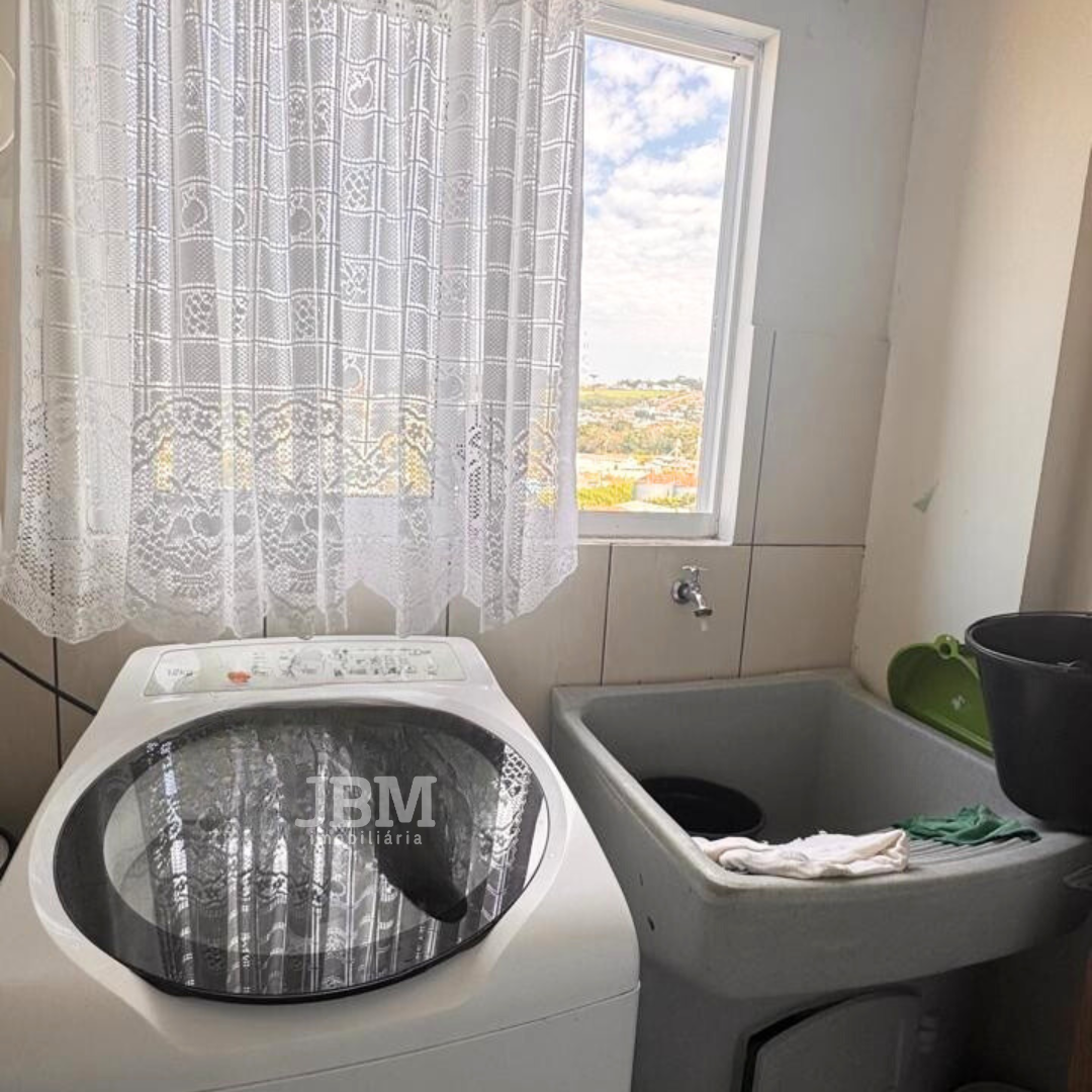 Apartamento no Bairro Tacca