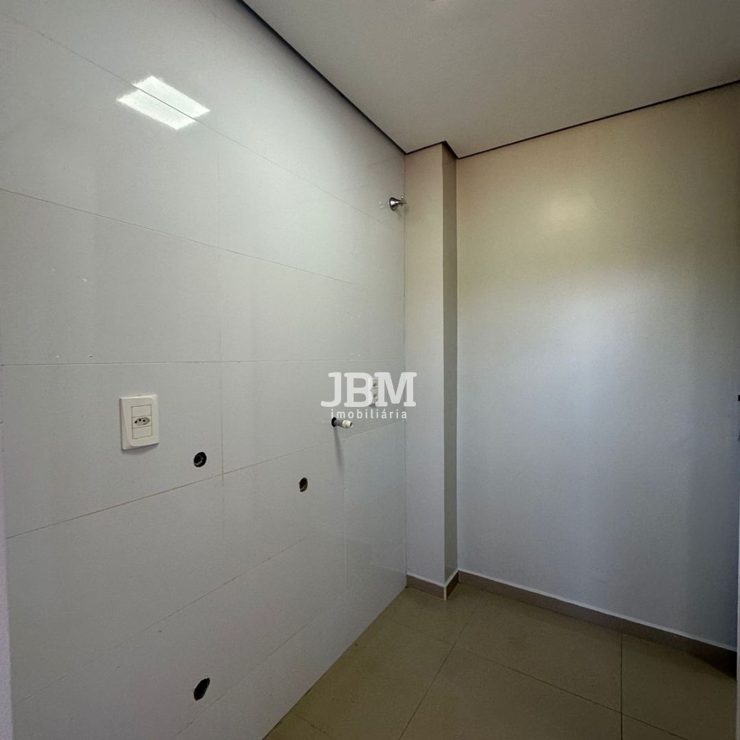 Sobrado de Esquina  Bairro Nossa Senhora de Fátima