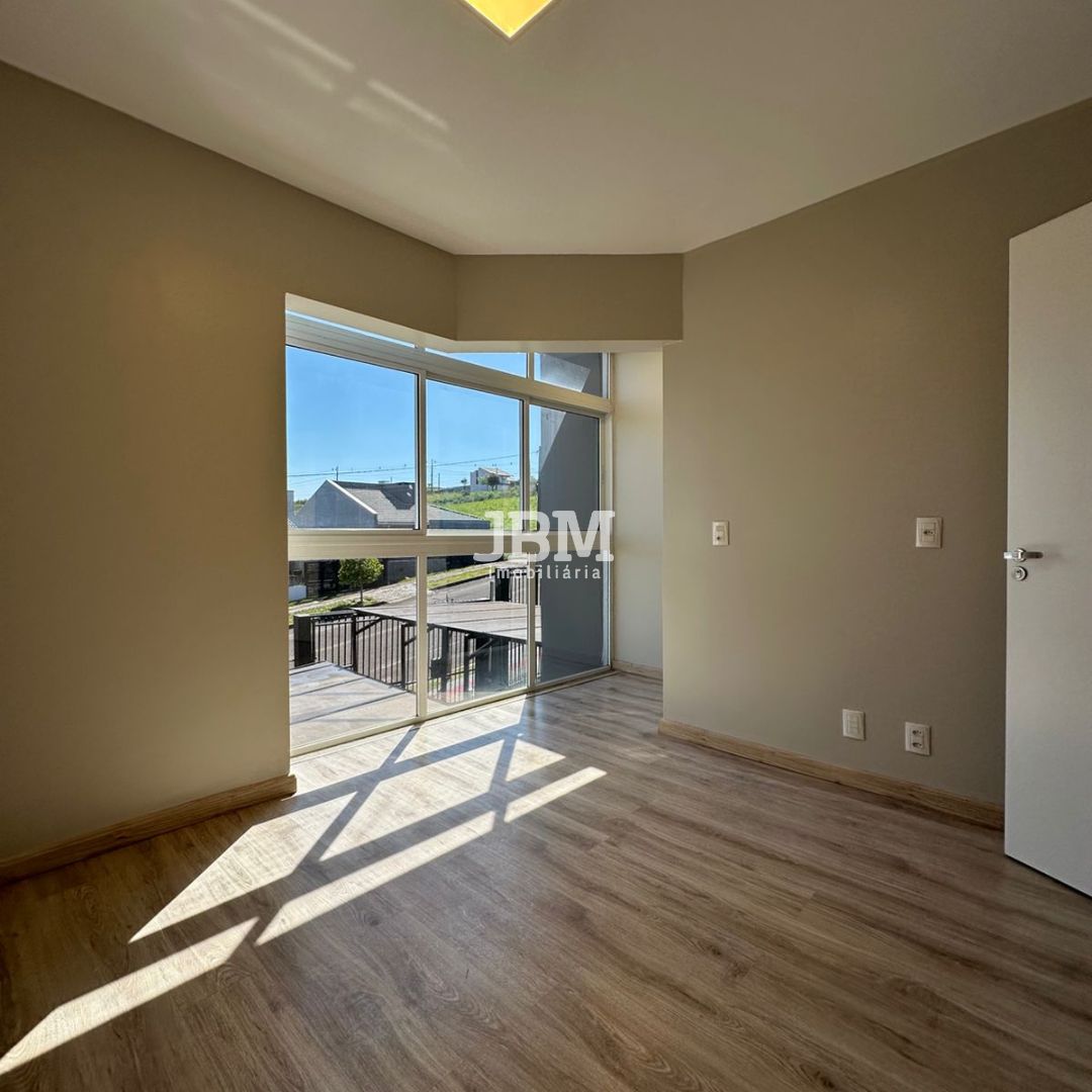 Sobrado de Esquina  Bairro Nossa Senhora de Fátima