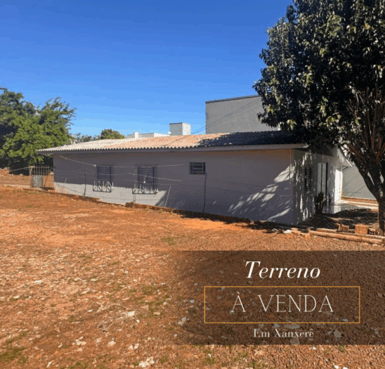 Terreno e Casa em frente a Unoesc