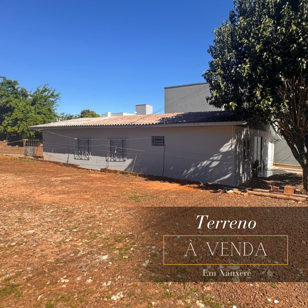 Terreno e Casa em frente a Unoesc