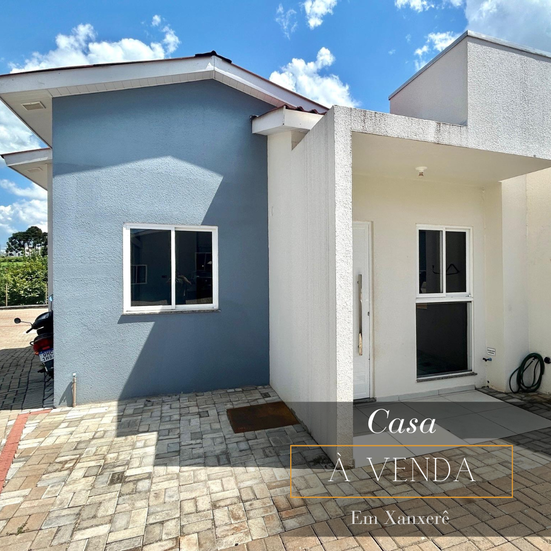 Casa Conjugada em Condomínio Fechado