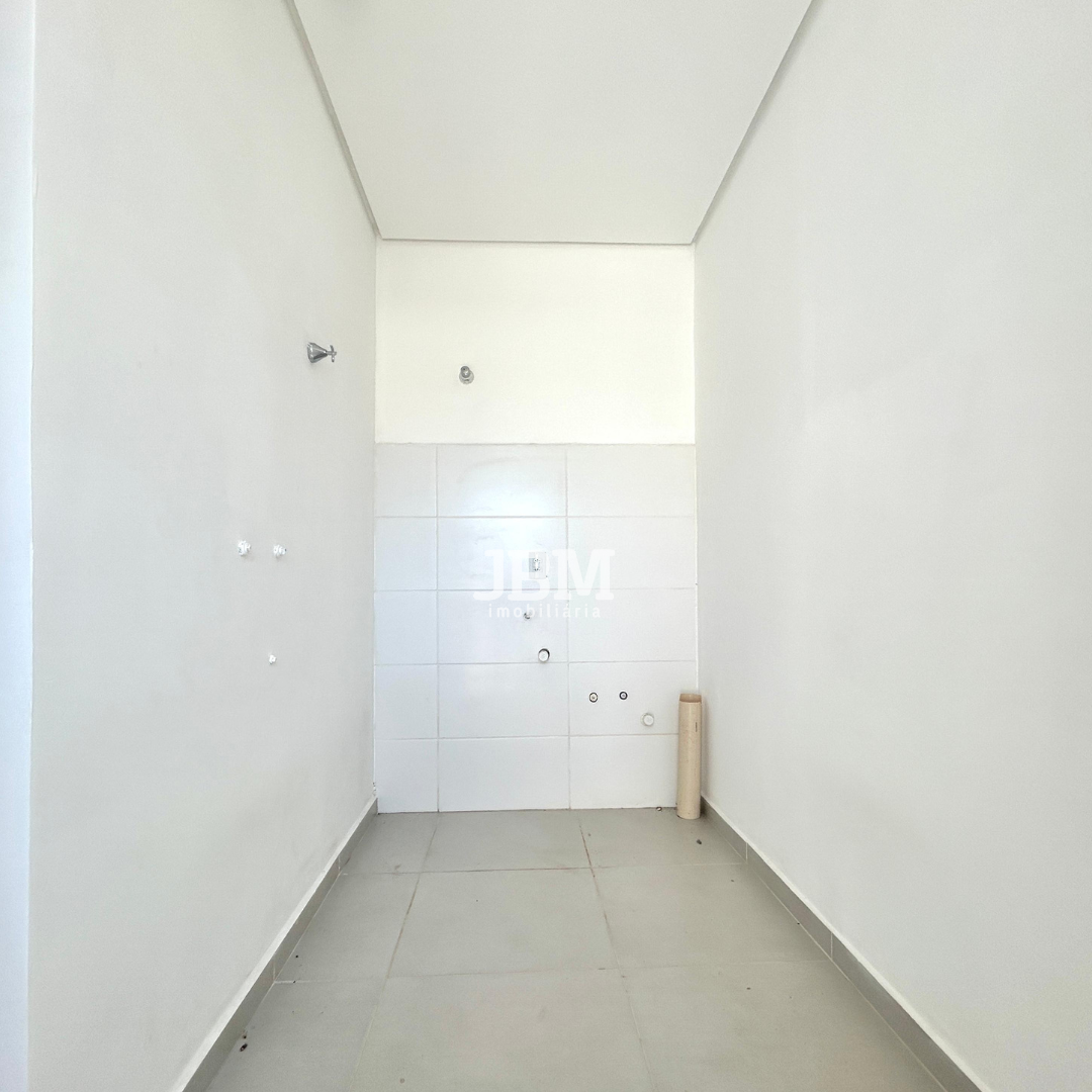 Casa Conjugada em Condomínio Fechado