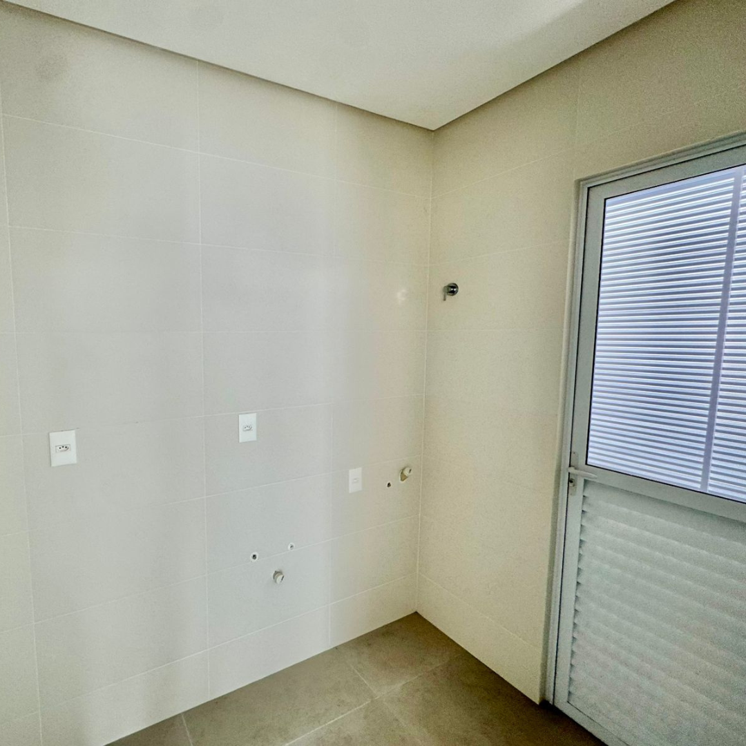 Apartamento Alto Padrão em Itapema