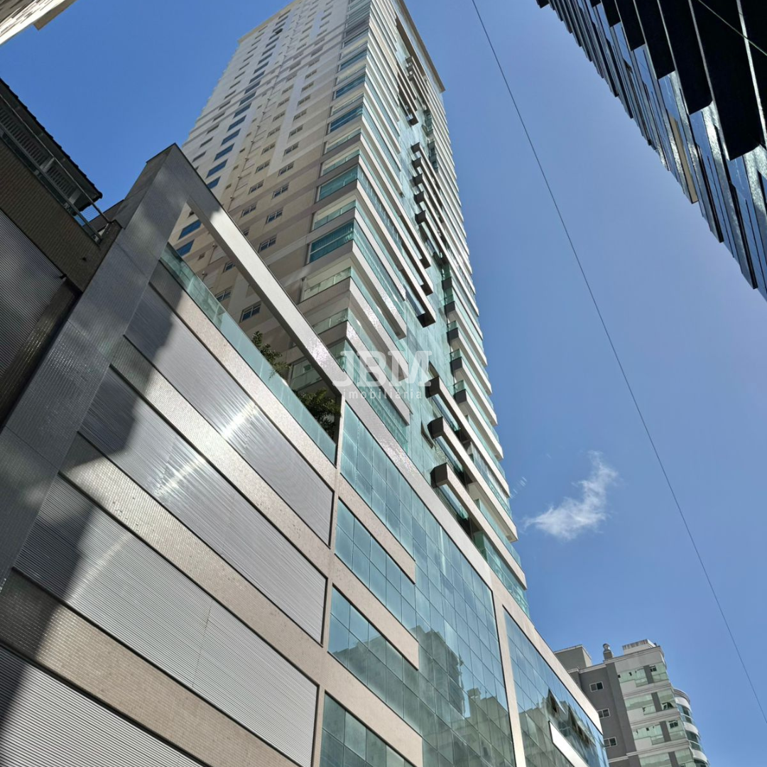 Apartamento Alto Padrão em Itapema