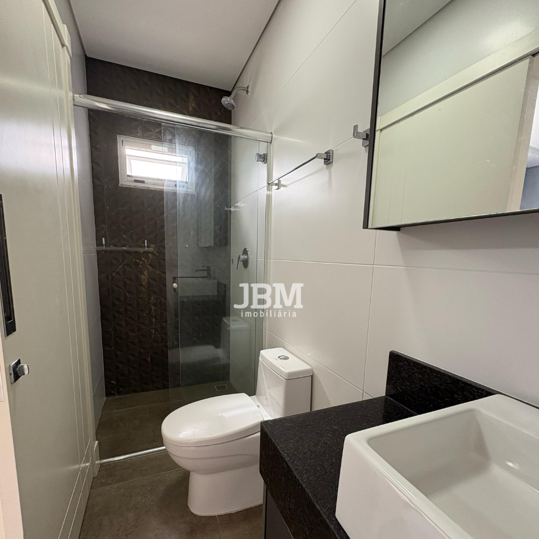 Casa no Condomínio Caledônia