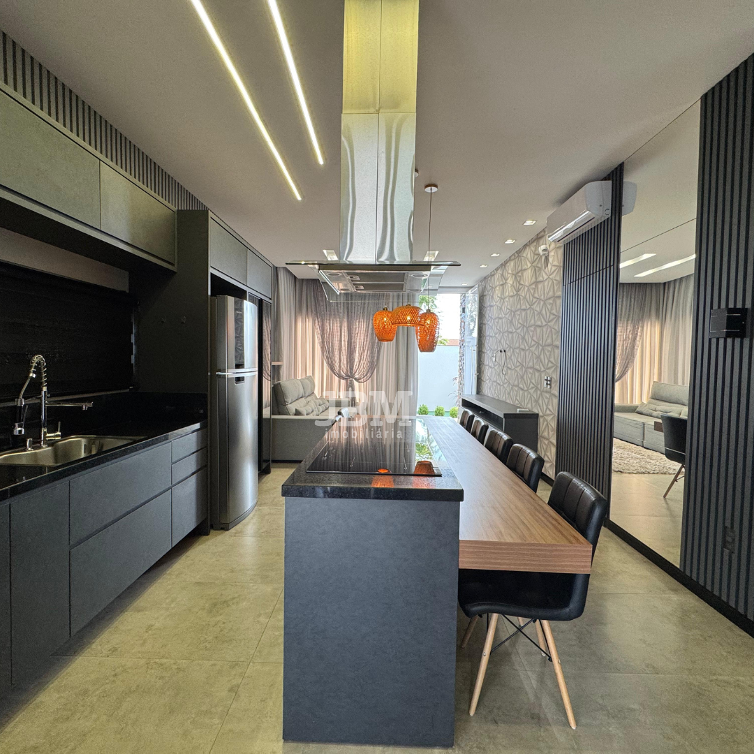 Casa Alto Padrão 100% Mobiliada