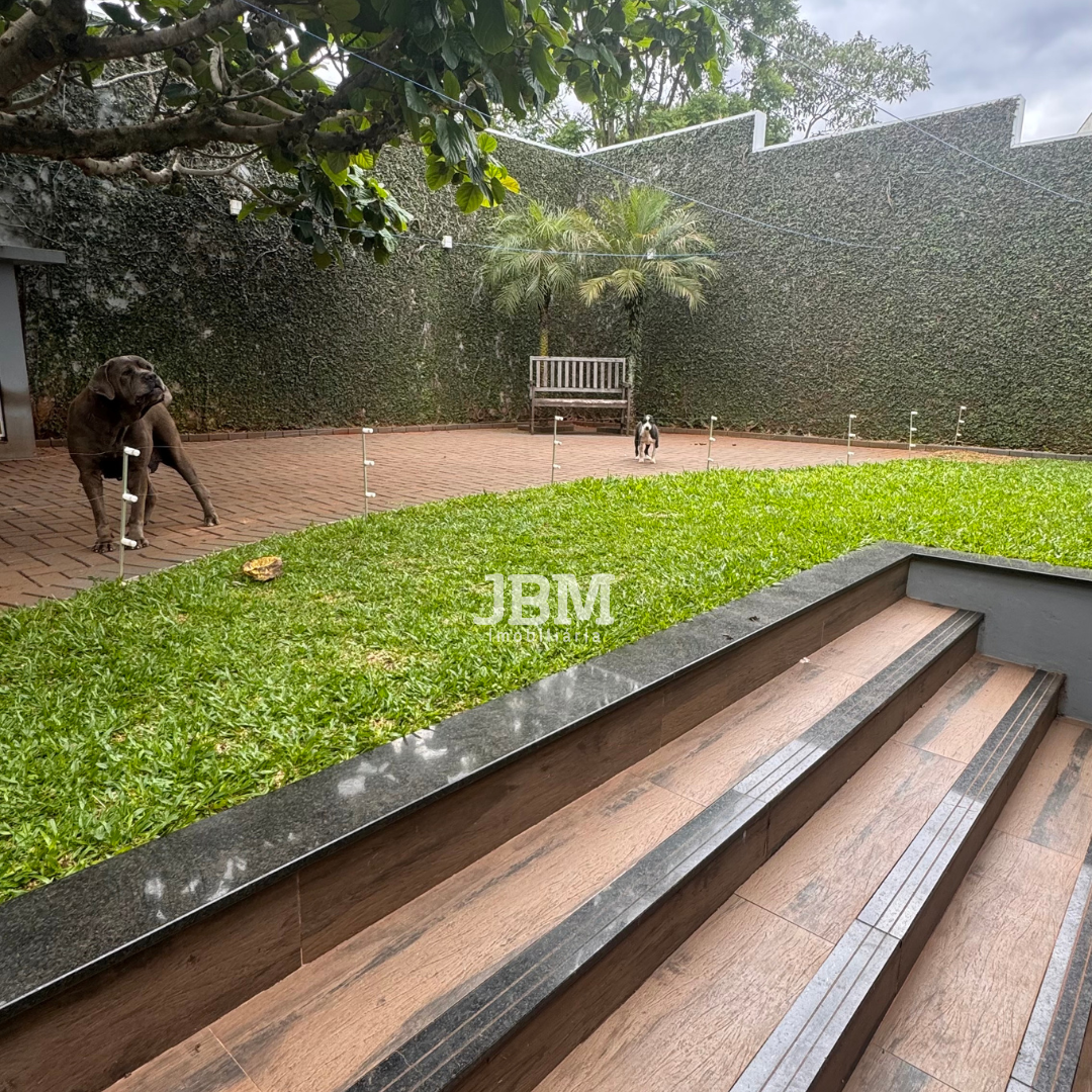 Casa Contemporânea de Alto Padrão