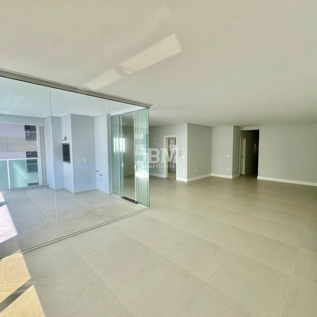 Apartamento Alto Padrão em Itapema