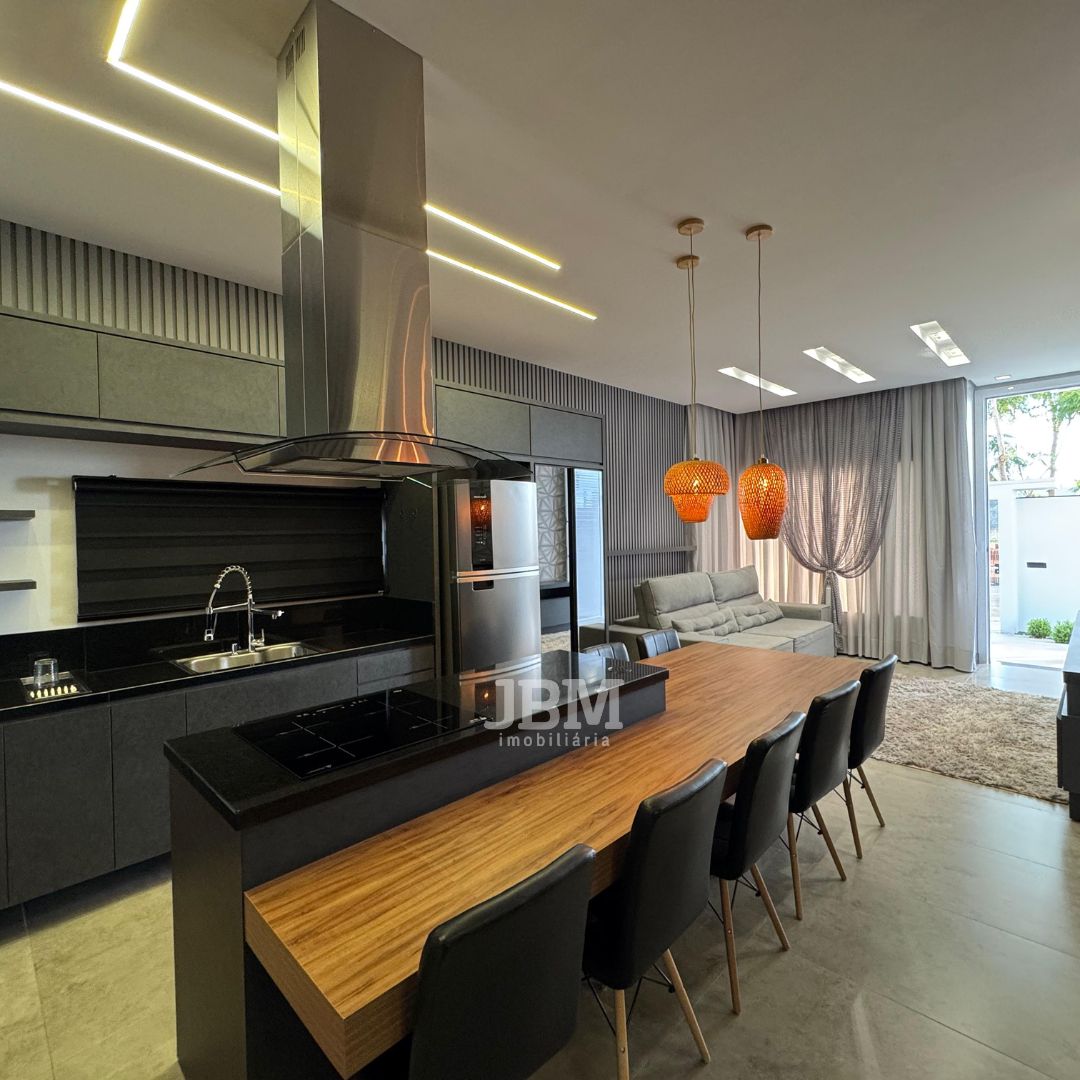 Casa Alto Padrão 100% Mobiliada