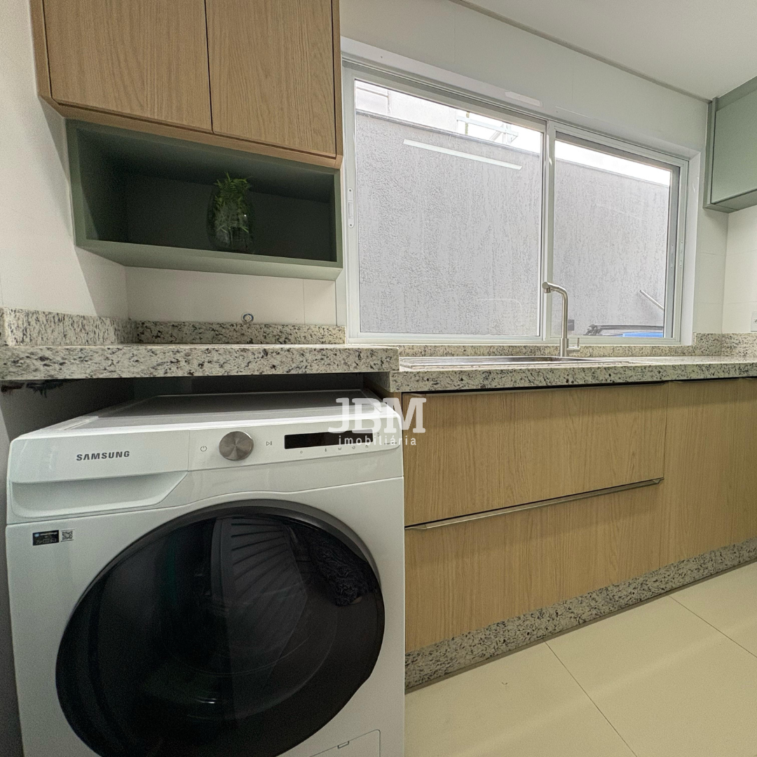 Casa no Condomínio Caledônia