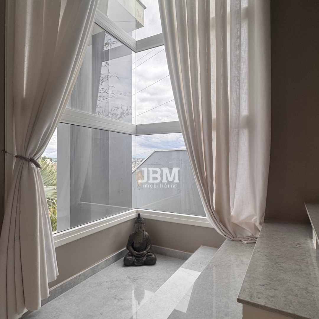 Casa Contemporânea de Alto Padrão