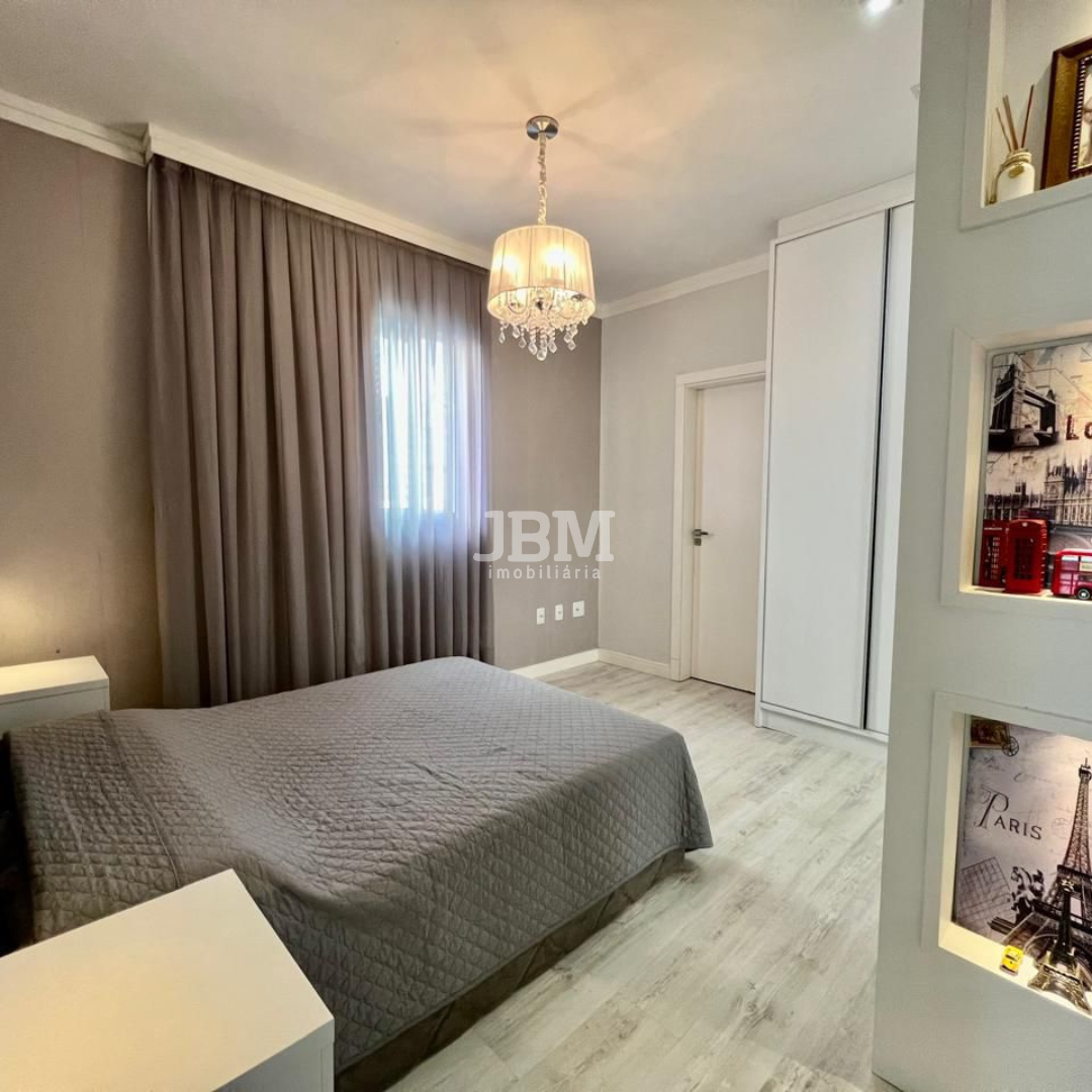 Apartamento de Esquina em Itapema