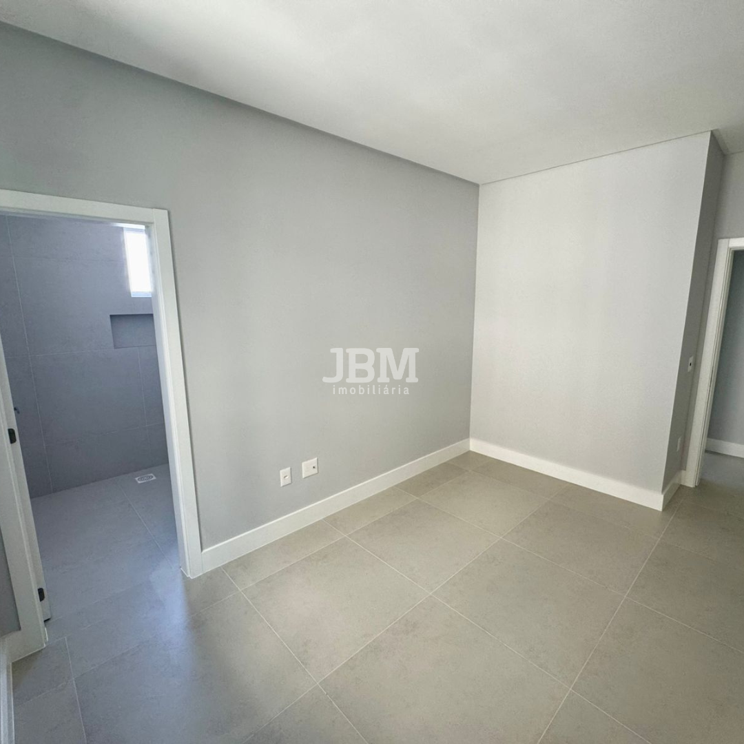 Apartamento Alto Padrão em Itapema