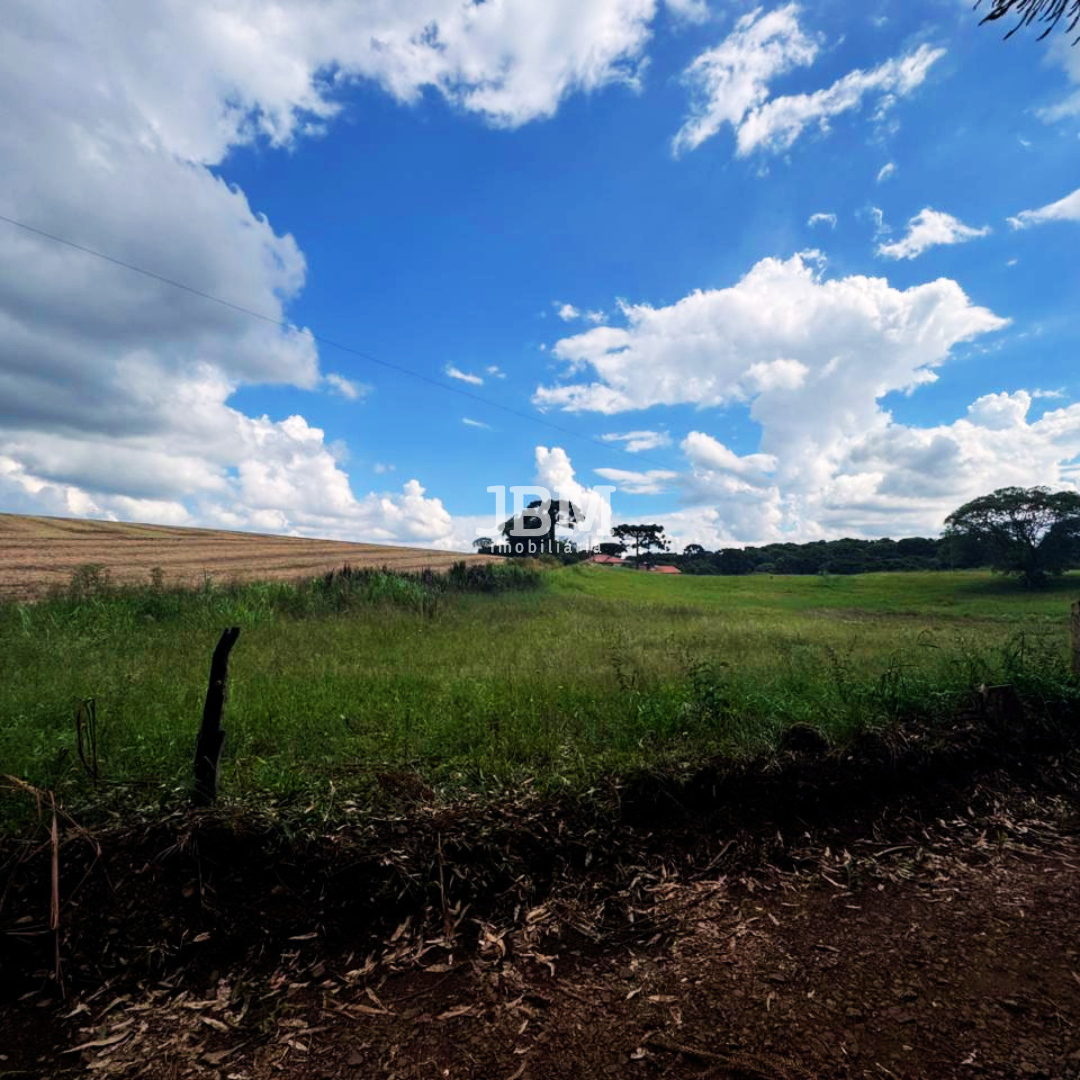 Área de terra á venda