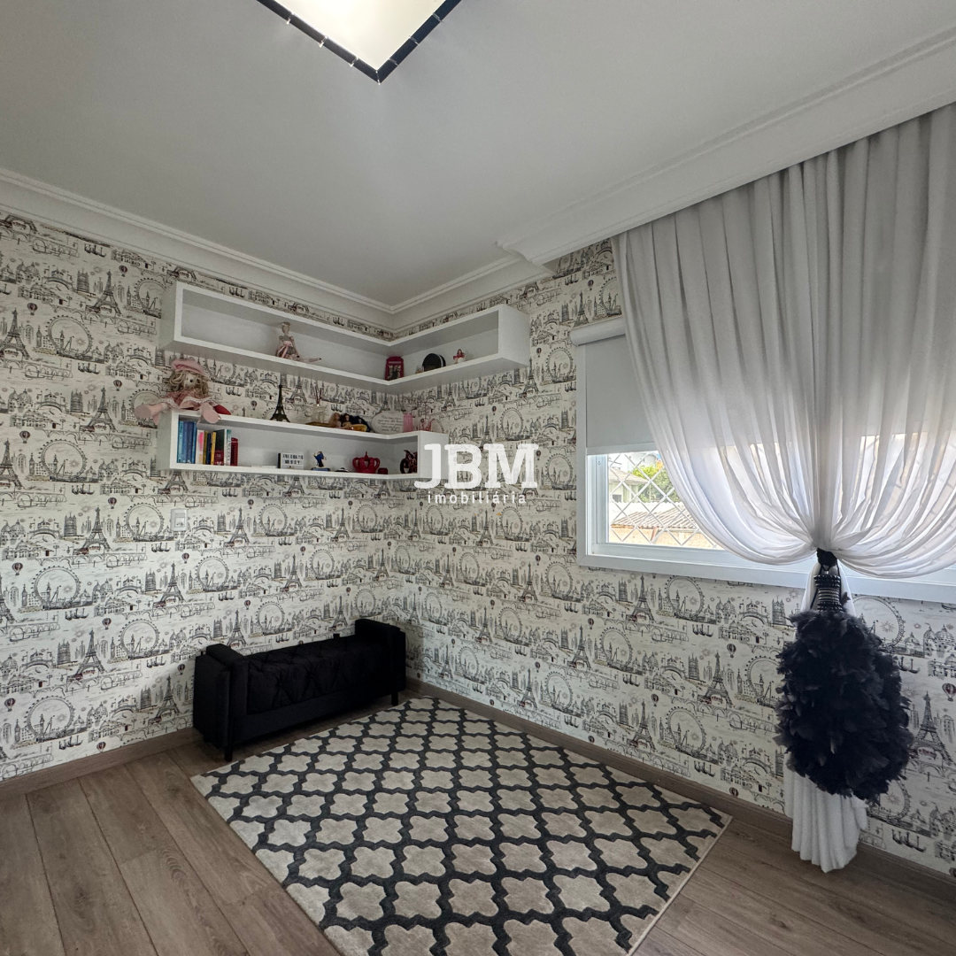 Casa alto Padrão no Bairro dos Esportes