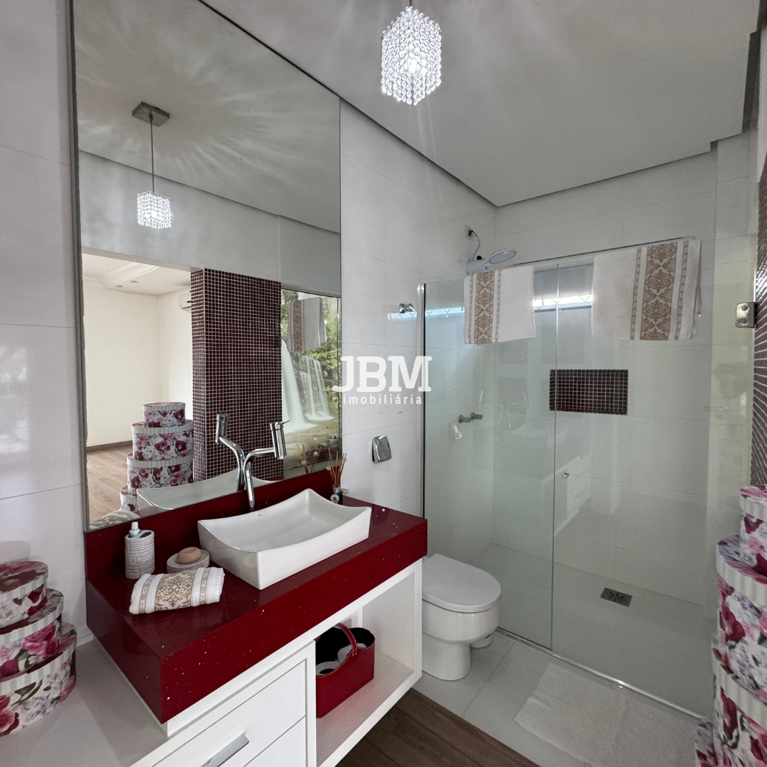 Casa alto Padrão no Bairro dos Esportes