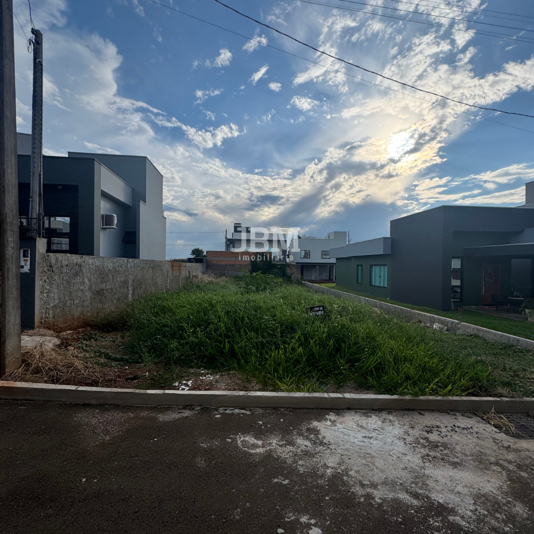 Terreno á Venda – Parque das Torres