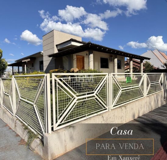 Casa á venda no Bairro Bortolon