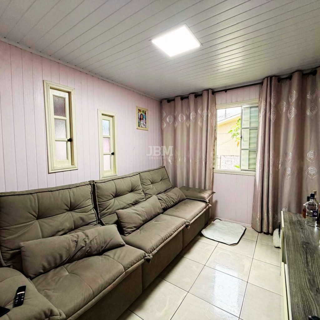 Casa Mista á venda no bairro Nossa senhora de Lourdes