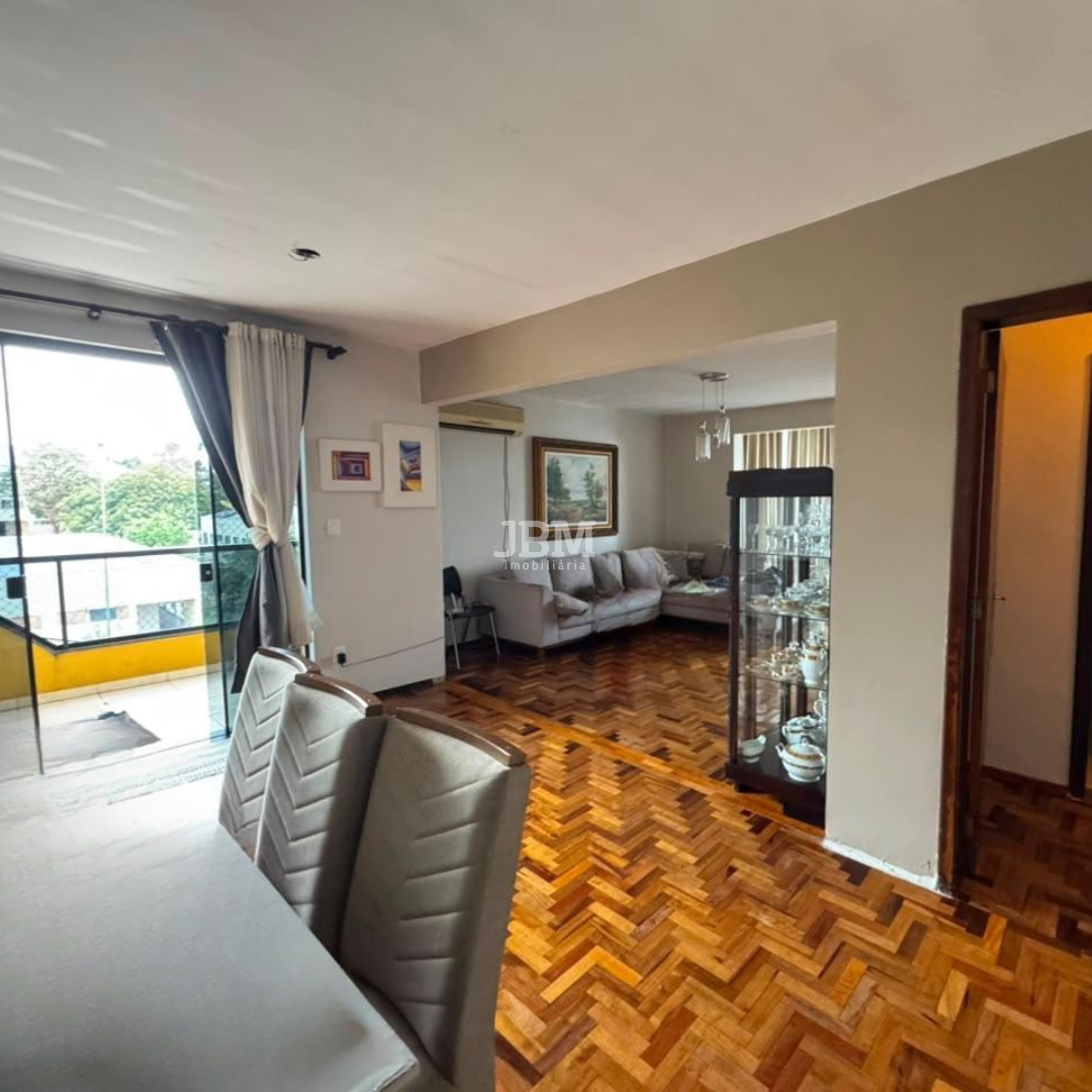 Apartamento á venda na Avenida Brasil