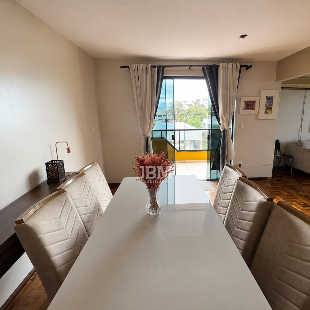Apartamento á venda na Avenida Brasil