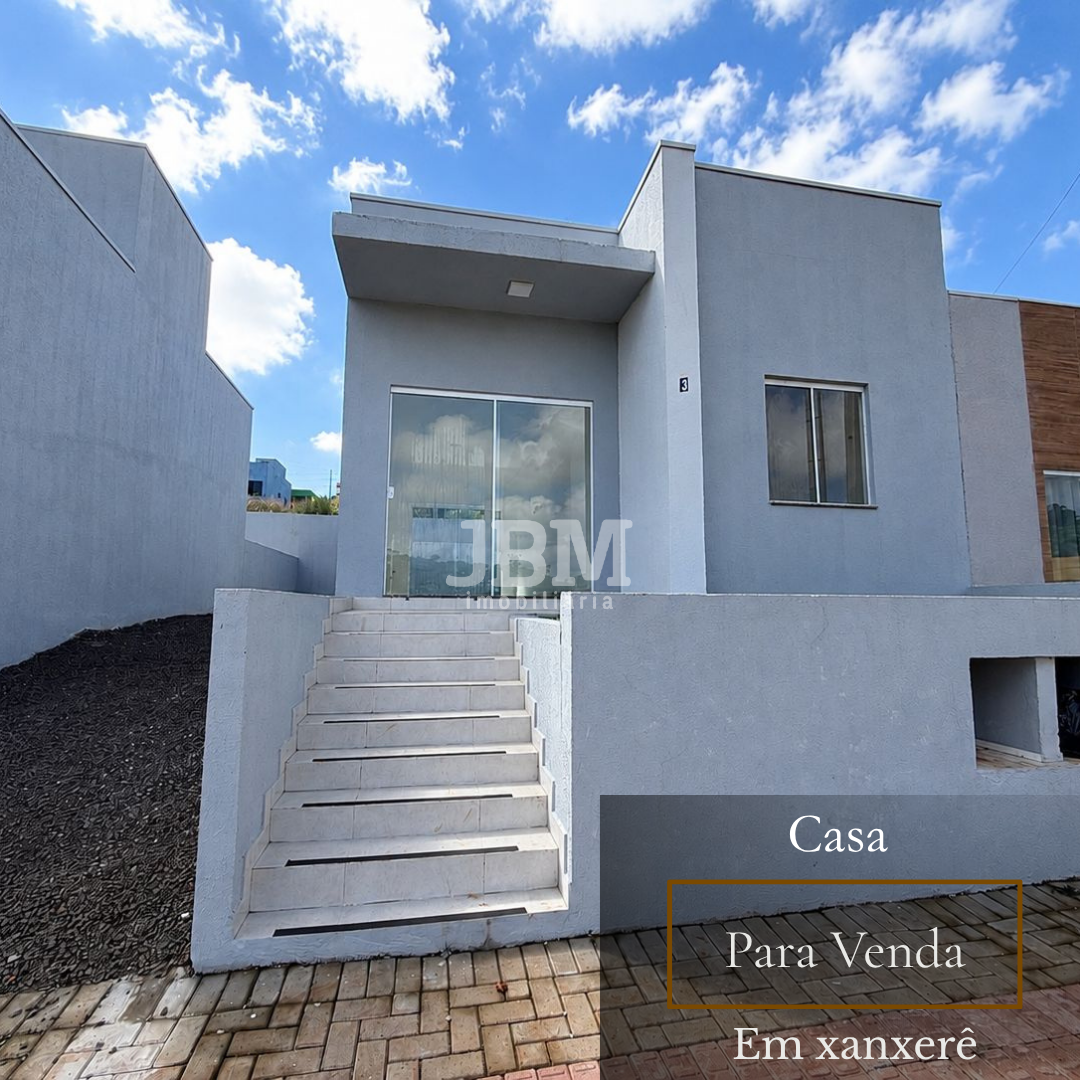 Casa Meio á venda no Loteamento Sol Poente
