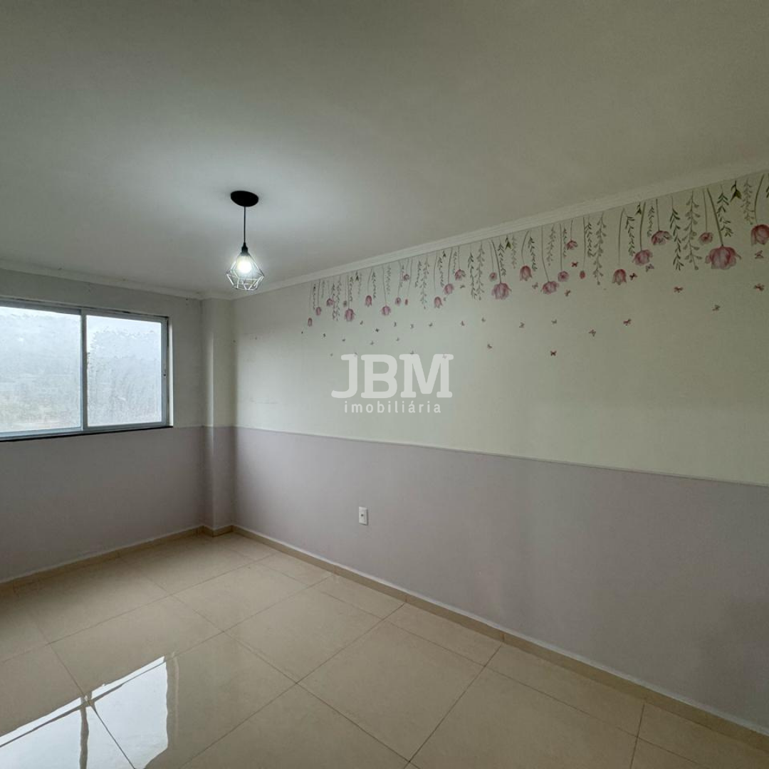 Apartamento á venda no Edifício Veneza